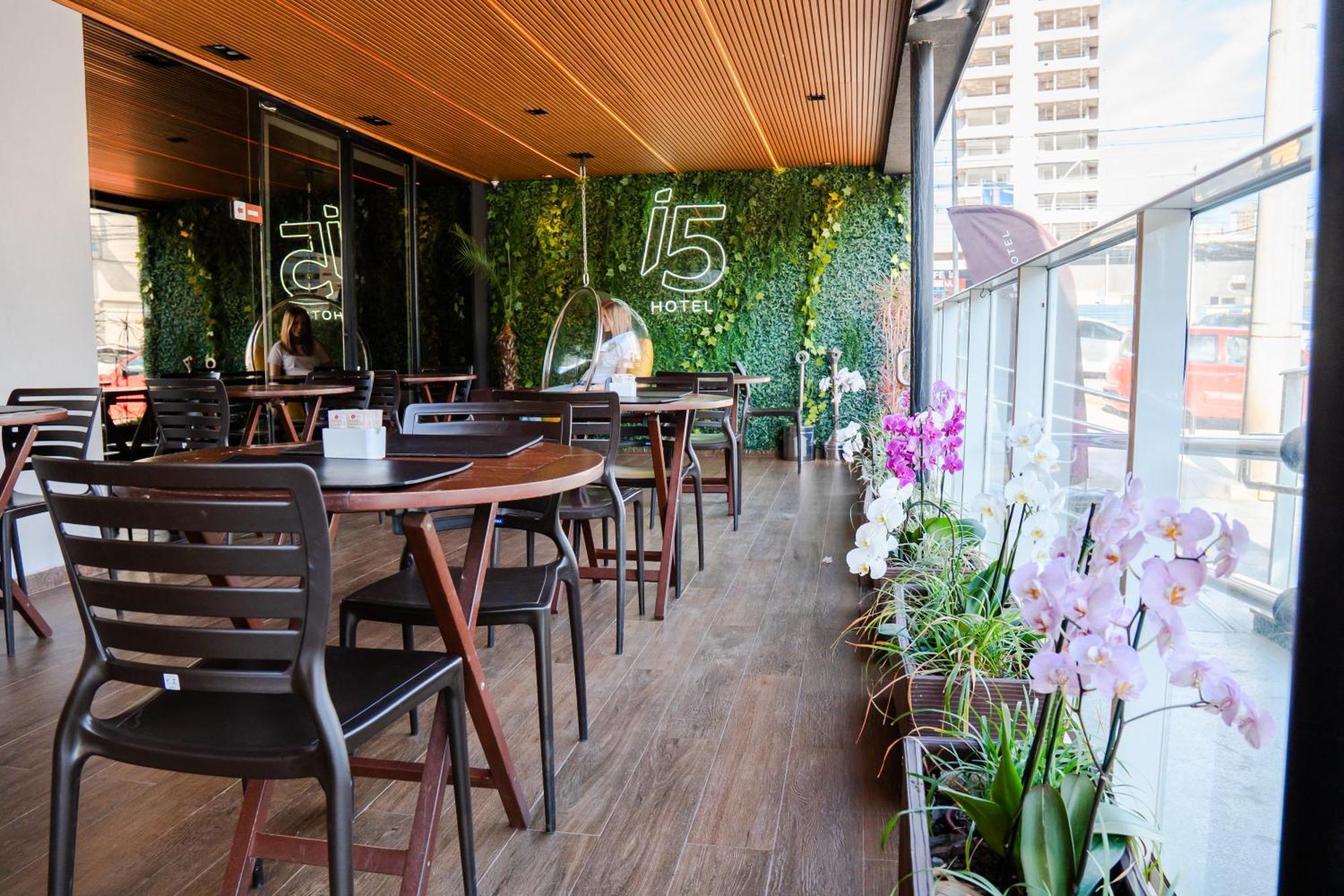 I5 Play Hotel Aguas Claras Exterior photo