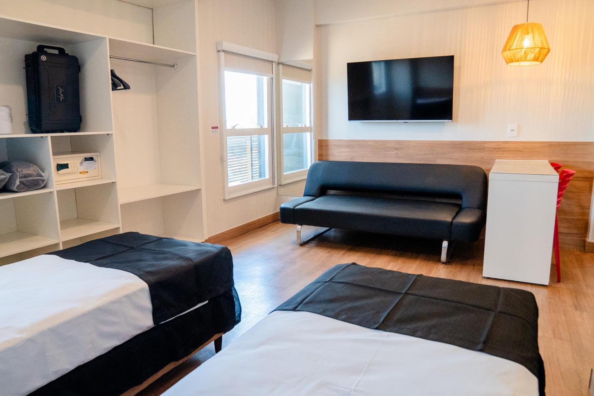 I5 Play Hotel Aguas Claras Exterior photo