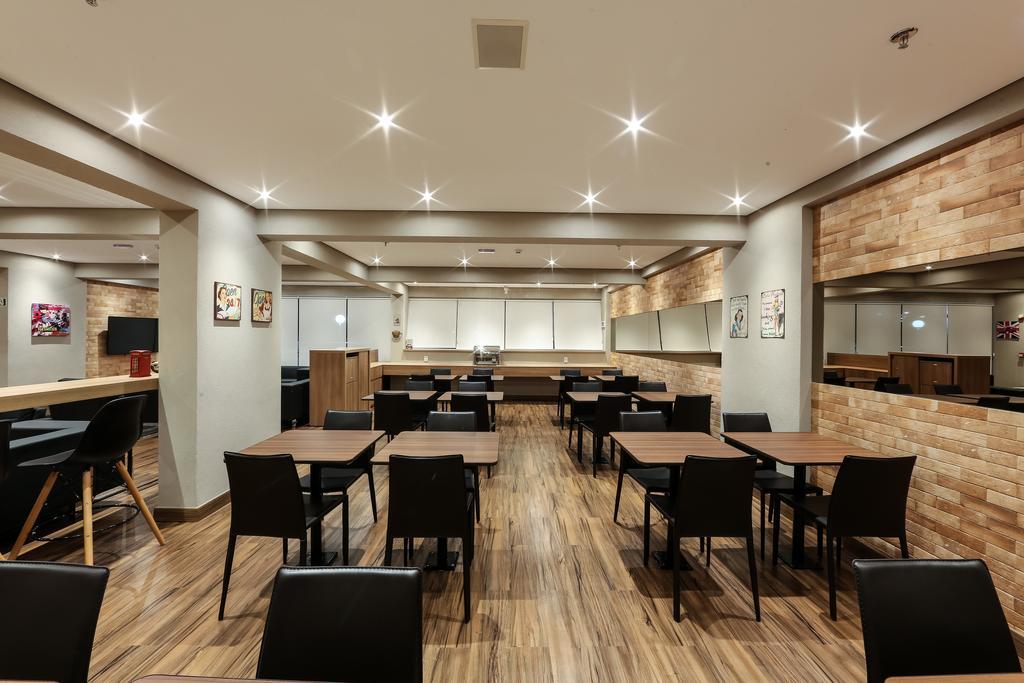 I5 Play Hotel Aguas Claras Exterior photo